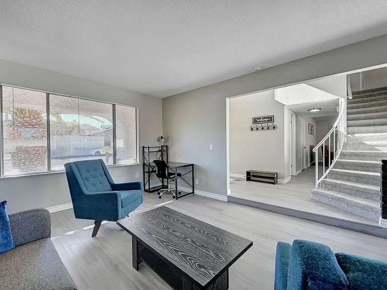 2247 Marlboro Dr — Photo 3