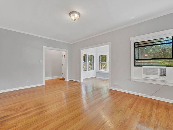 5th image of 5010 N Monticello Ave