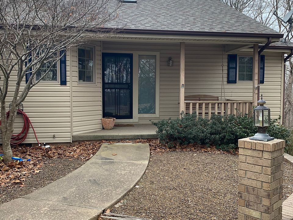 Front door/shutters painted 