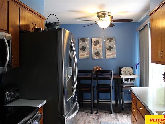 5th image of 1717 N Lincoln Ave