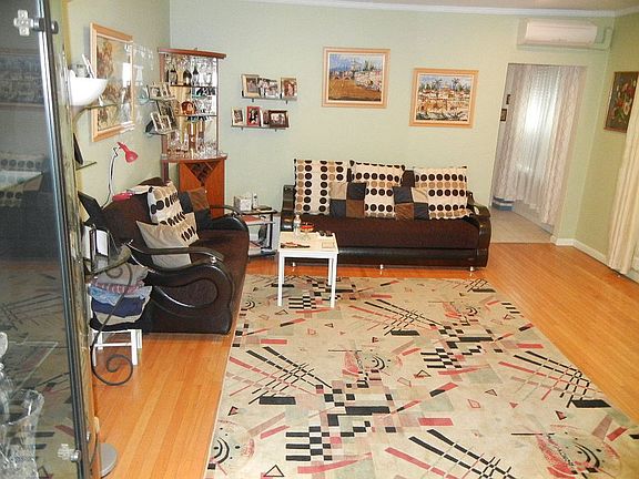 3rd image of 2274 83rd St