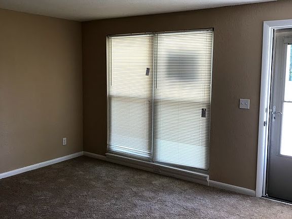 2nd image of 9142 Carbondale Dr E