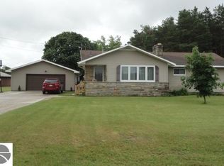 5555 W Weidman Rd, Weidman, MI 48893