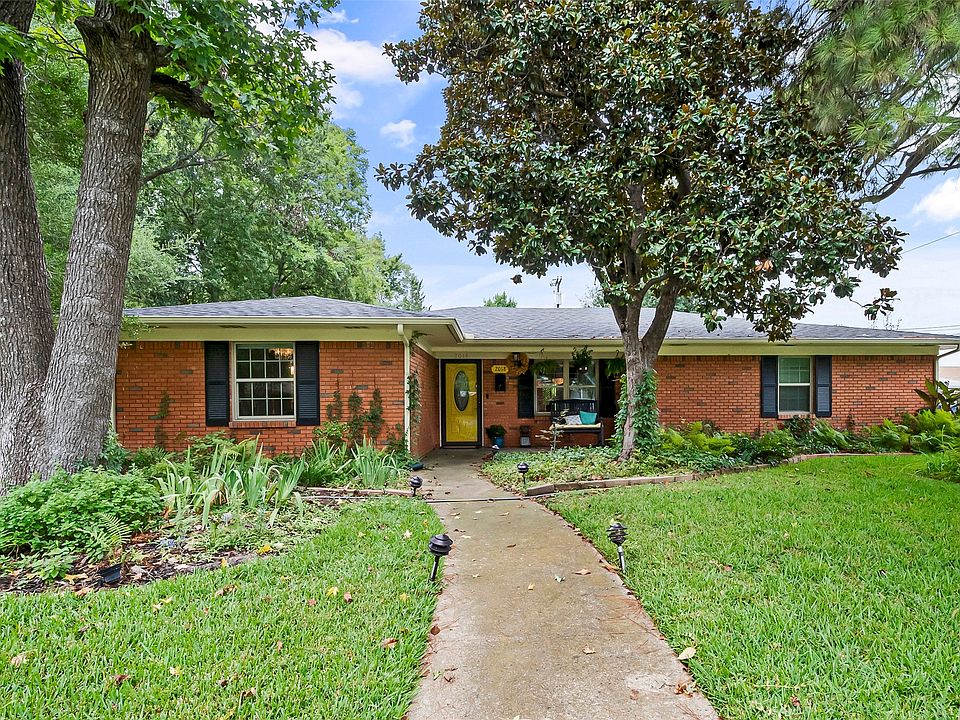 1st image of 2018 Fairfax Dr