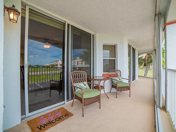5th image of 8954 Puerto Del Rio Dr Unit 204