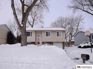 6626 S 83rd Ave, Ralston, NE 68127
