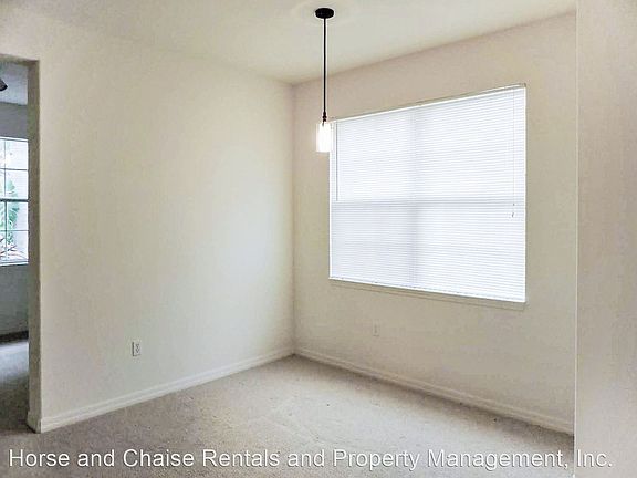 5th image of 9325 Carnaby Dr