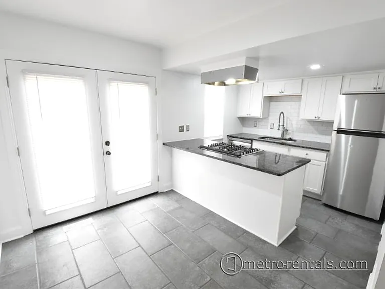 4868-4869 E Moreland Dr #4871 — Photo 8
