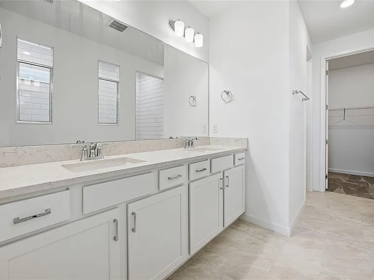 4311 SW 84th St — Photo 20