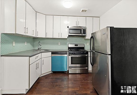 2nd image of 221 Malcolm X Blvd #1G