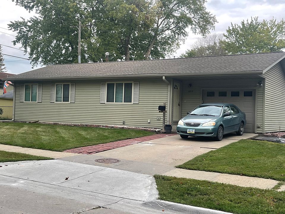 1208 Arthur St, Iowa City, IA 52240 Zillow