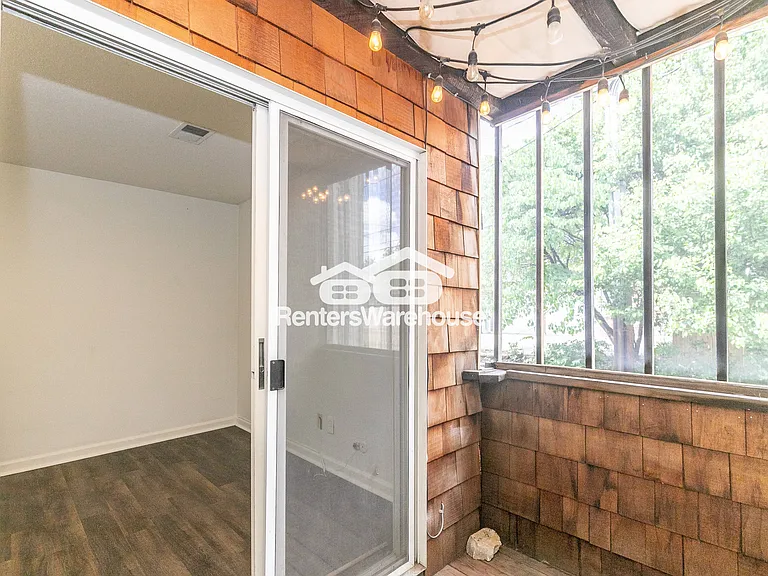 4524 Holly St #22 — Photo 16