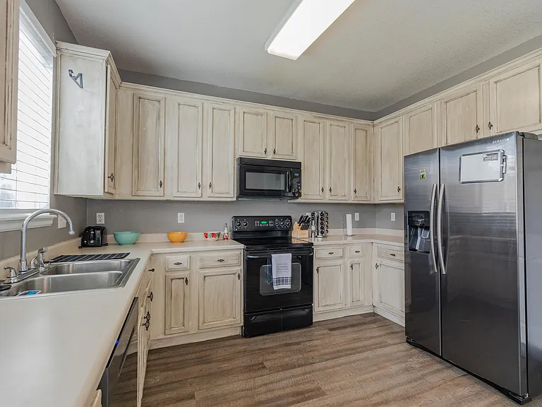 1245 S Flatrock Cir — Photo 17