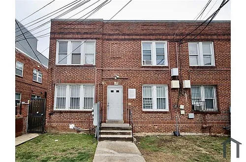1853 Kendall St NE Photo 1
