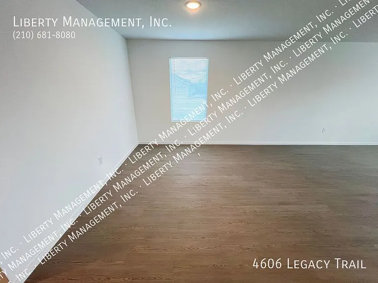 4606 Legacy Point — Photo 14