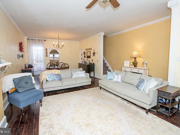 5th image of 2323 E Cumberland St