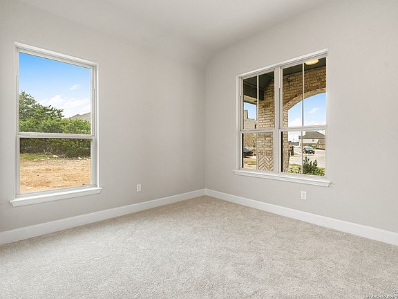 3rd image of 3006 McKinnie Park