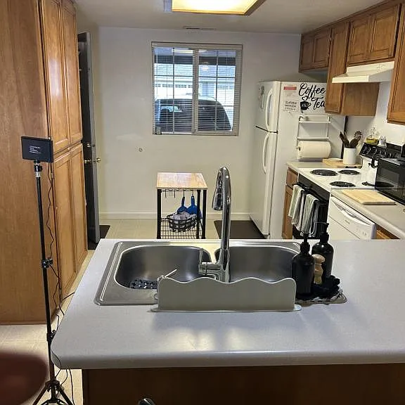563 Primrose Dr — Photo 119