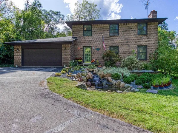 5760 28 Mile Rd, Washington, MI 48094