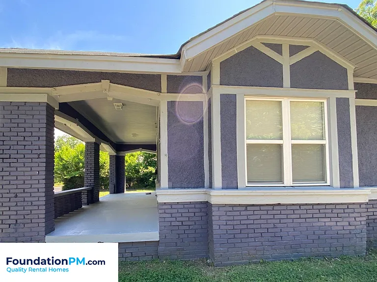 1589 E McLemore Ave — Photo 3