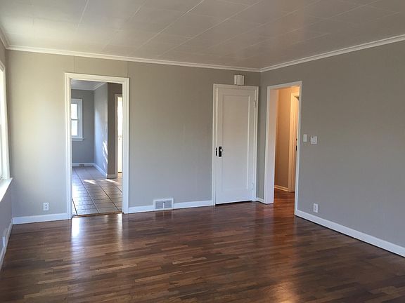 5th image of 4016 McKinley Ave