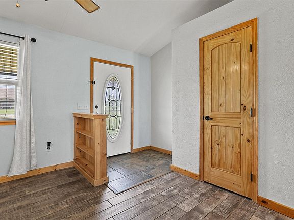 4th image of 164 Timothy Ln