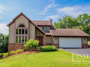 26 Hemlock Rd, Williamsport, PA 17701