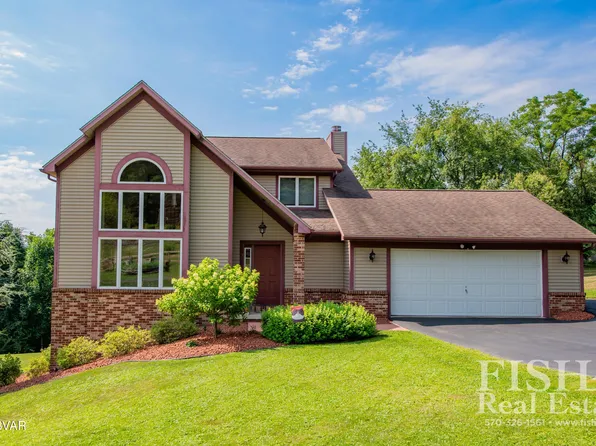 26 Hemlock Rd, Williamsport, PA 17701