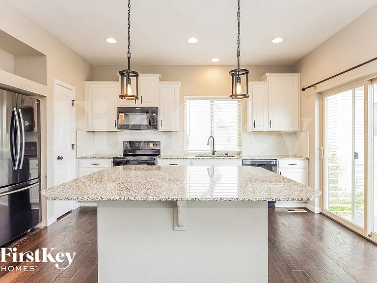 6721 Shadow Star Dr — Photo 7