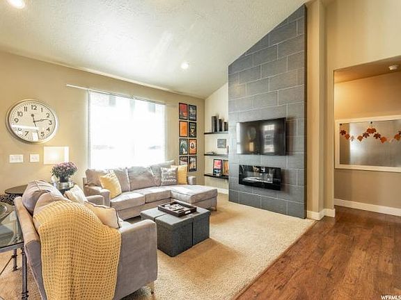 5th image of 4381 W Iron Mountain Dr