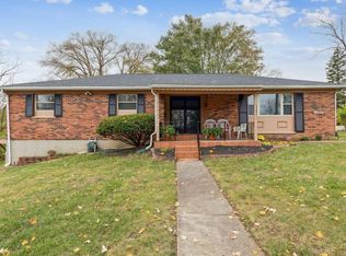 103 Riddle Rd, Cincinnati, OH 45215