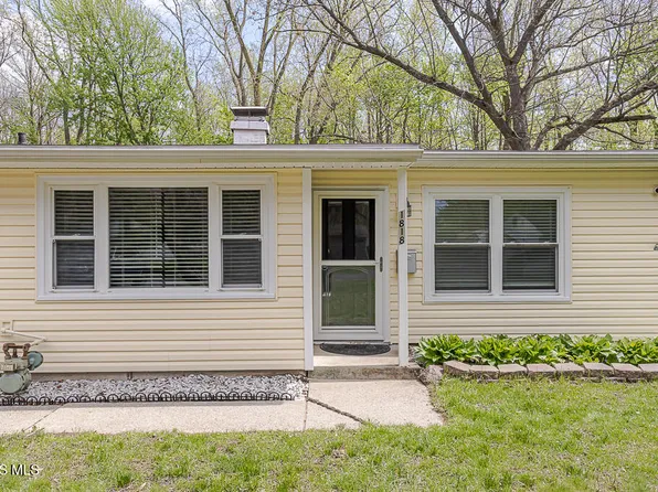 1818 Raynor Dr, Toledo, OH 43615