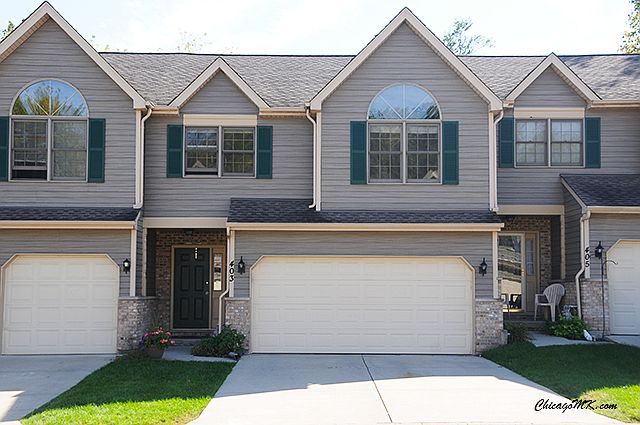1st image of 403 River Bluff Dr