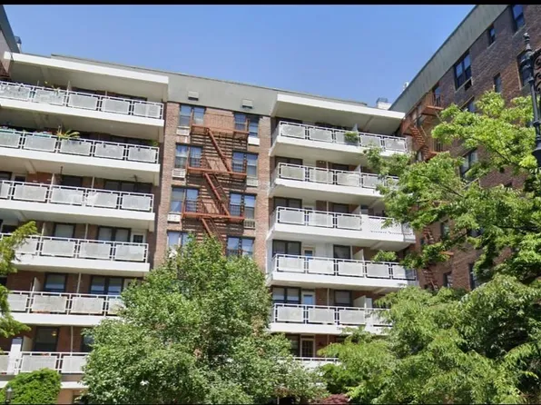 3235 Emmons Avenue image 1 of 1