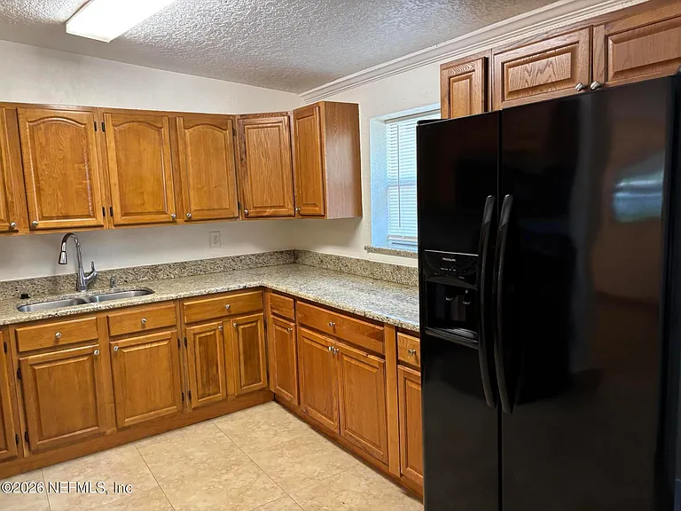 1824 Brookview Dr S — Photo 6