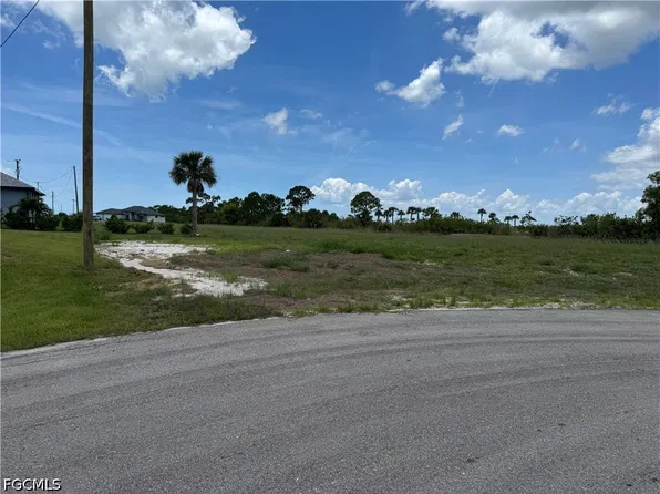 3914 NW 34th Ave, Cape Coral, FL 33993