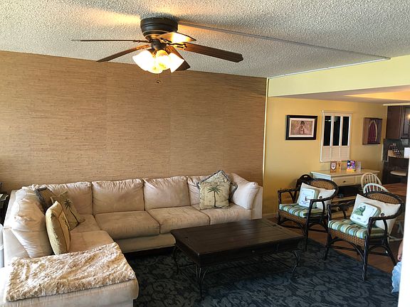 4th image of 911 Ocean Dr APT 405