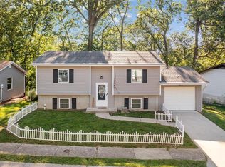 4430 Delta Queen Ln, Godfrey, IL 62035