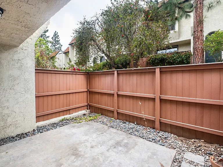 11260 Overland Ave #23G-1 — Photo 14