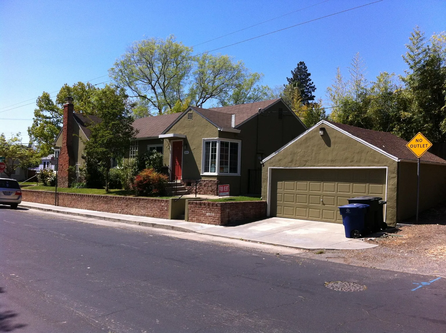 2044 48th St photo 1