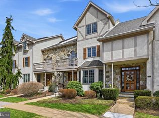 212 Cambridge Chase #13, Exton, PA 19341