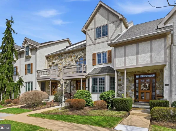 212 Cambridge Chase #13, Exton, PA 19341