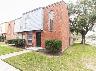 1500 Silverpines Rd #1/500, Houston, TX 77062