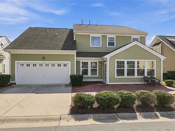 2nd image of 3386 Village Square Pl #30