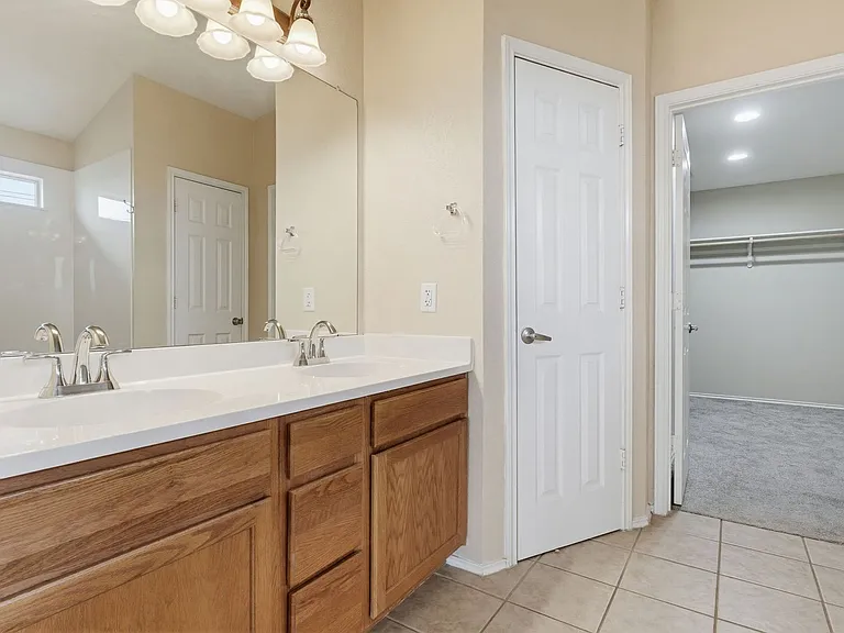 4603 Sydney Harbour Ct — Photo 12