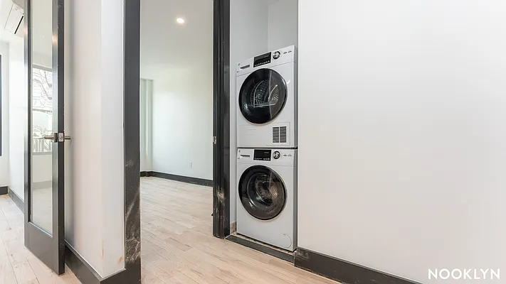 Rented by Nooklyn NYC LLC | media 9