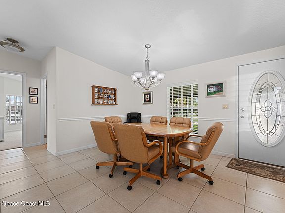 5th image of 1266 Waterway Dr