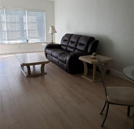 3rd image of 3050 N Palm Aire Dr APT 605