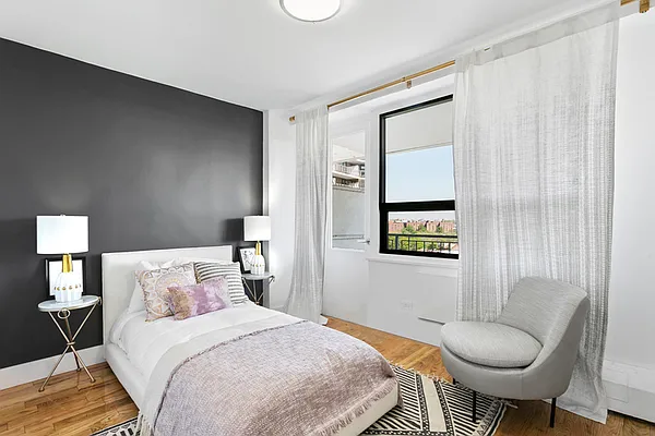 Rented by Vertical Real Estate LLC | media 5