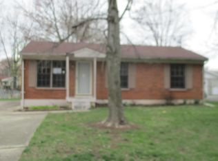 9522 Maple Rd, Louisville, KY 40229